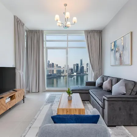 Direct Burj Khalifa Views / 5 Min Walk From Dubai Mall / Designer Choice / 6 People / New Building / Balcony Exterior foto